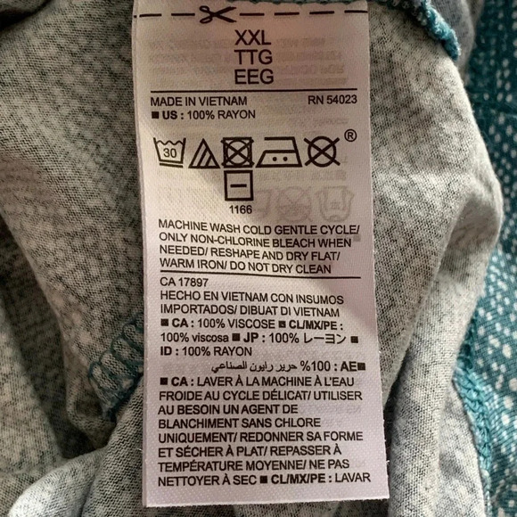 Old Navy Short Sleeve Patterned Top - Picture 5 of 5